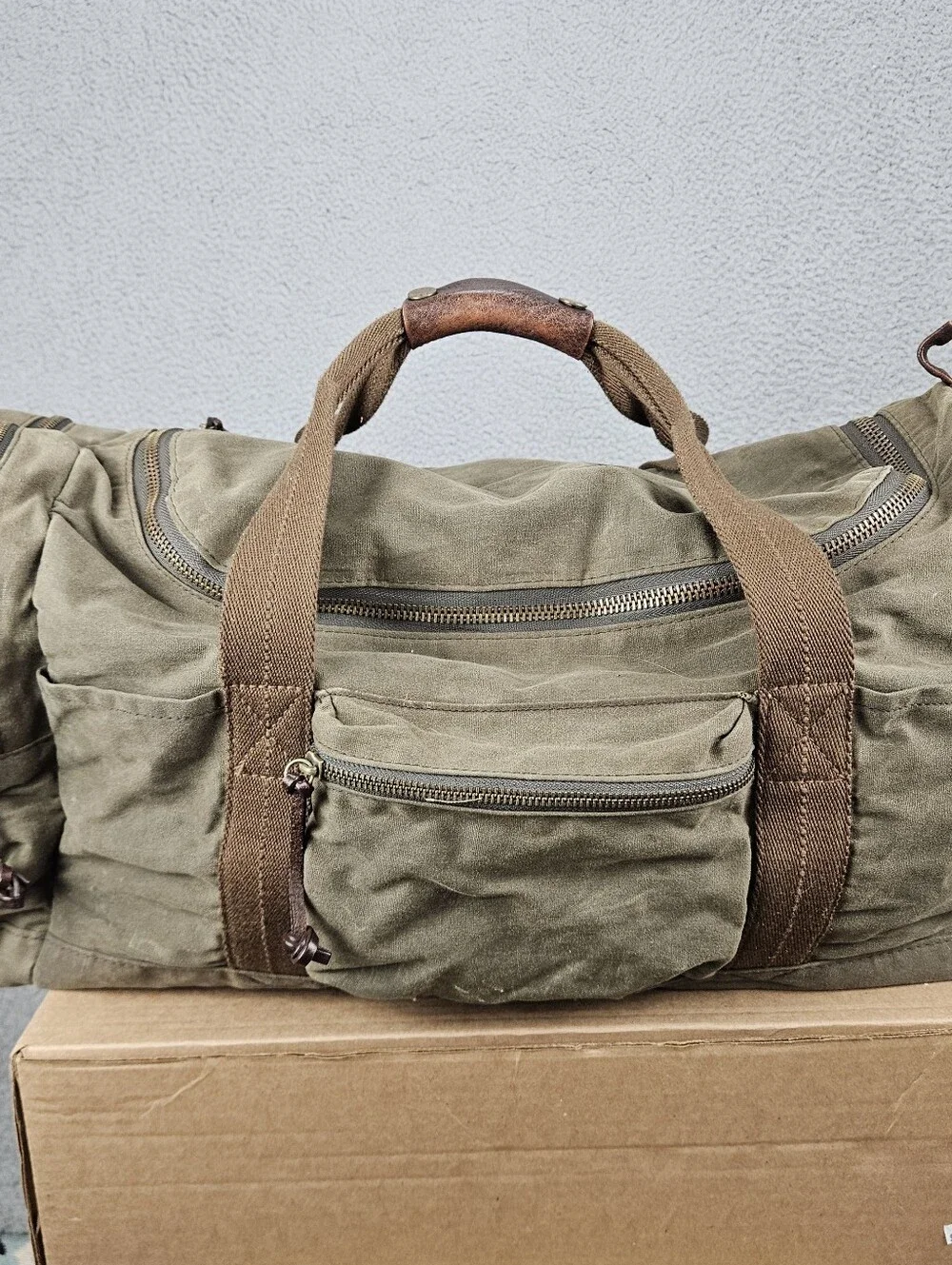 J. Crew Dry Goods Abingdon Weekender Duffel Bag Olive Green Canvas Leather New
